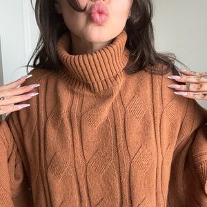 Commense Turtleneck